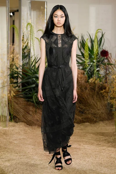 Look 42